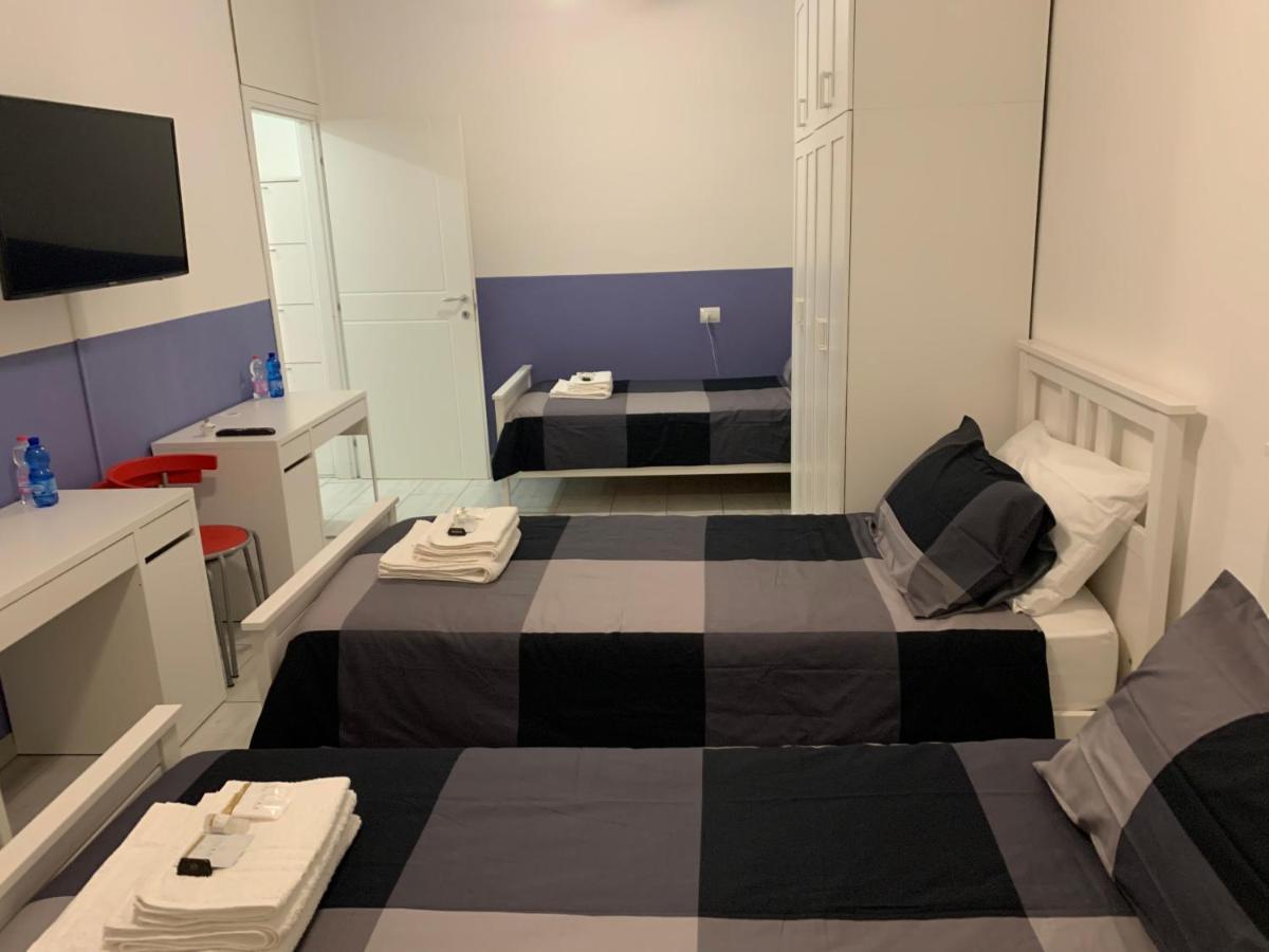 Metro Famagosta - Luminoso Appartamento Con Balcone Free Wifi & Parking Μιλάνο Εξωτερικό φωτογραφία